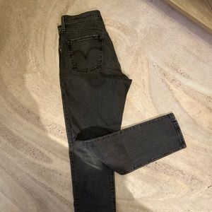 Levi’s 501 skinny women’s jean Faded black/gray Size 27x28 99% cotton